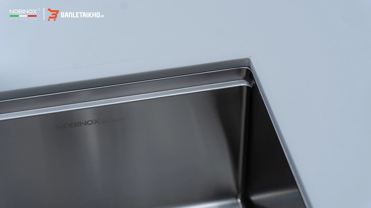 Chất liệu inox 304 cao cấp