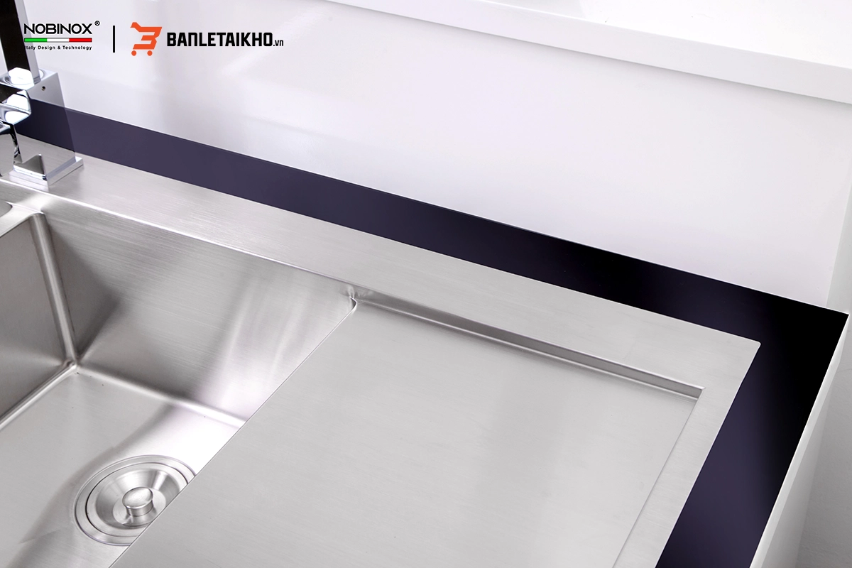 Chất liệu inox 304 cao cấp