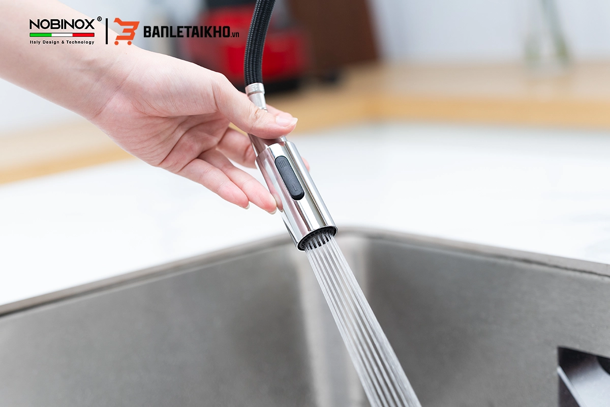 Nhận Định Chung Của Khách Hàng Về Sản Phẩm Vòi Rửa Bát Dây Rút NOBINOX LOFT NX533
