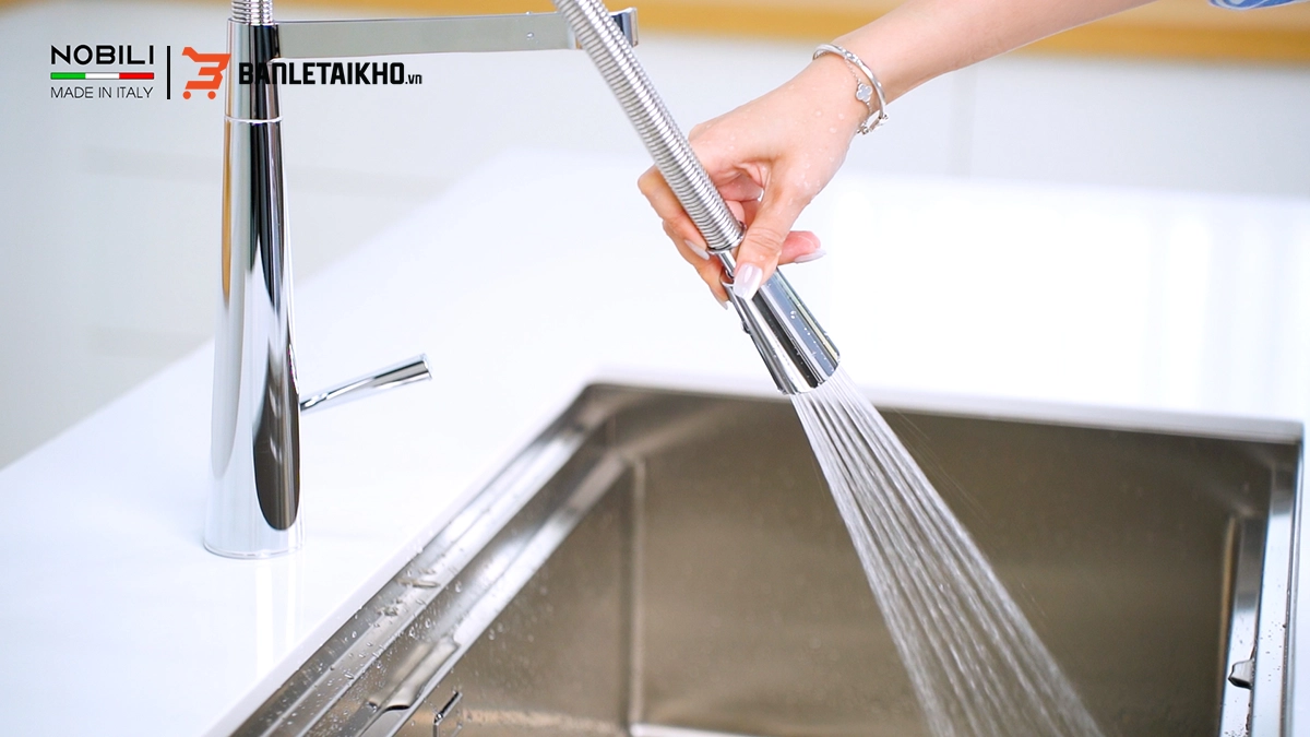 Tiết Kiệm Nước và Năng Lượng