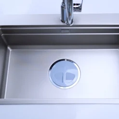 Chậu rửa bát 1 hố NOBINOX LIRA NJ560D – bồn rửa chén inox 304 với thiết kế tinh tế cho gian bếp hiện đại