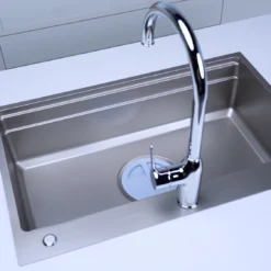 Chậu rửa bát 1 hố NOBINOX LIRA NJ560D – bồn rửa chén inox 304 với thiết kế tinh tế cho gian bếp hiện đại