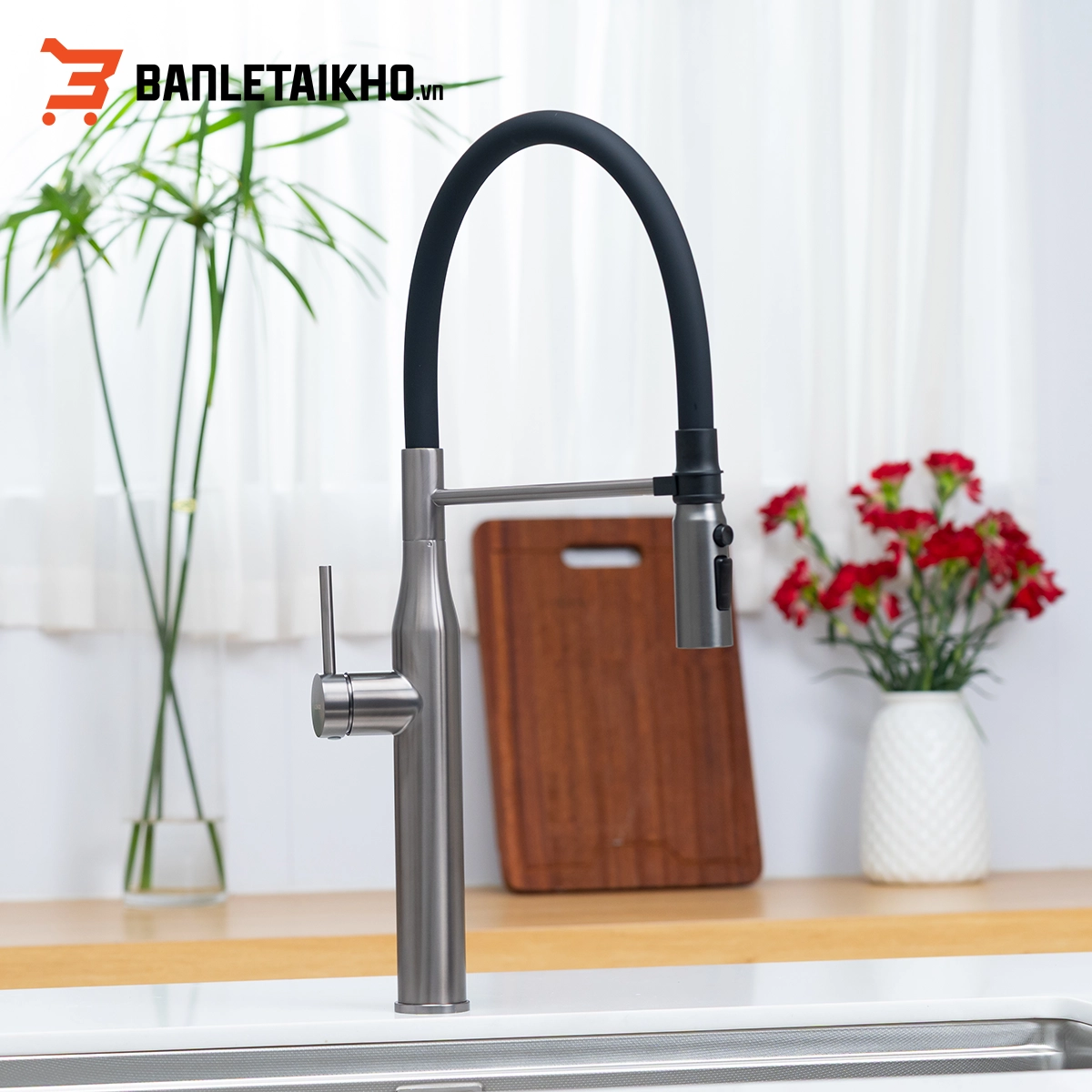 Vòi Rửa Bát Cần Mềm NOBINOX ALTO NX560 Vòi Rửa Bát Cần Mềm NOBINOX ALTO NX560