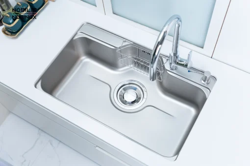 Bồn rửa chén 1 hố Nobinox Liken NL725D với kiểu dáng sang trọng.