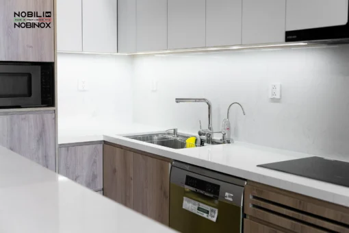 Bồn rửa chén 1 hố Nobinox Liken NL725D dễ dàng lắp đặt và sử dụng.