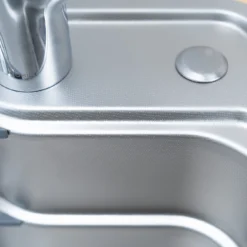 Bồn rửa chén 1 hố Nobinox Liken NL792D dễ dàng lắp đặt và sử dụng.