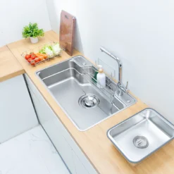 Bồn rửa chén Nobinox Liken NL792D tiết kiệm không gian và thời gian làm sạch.