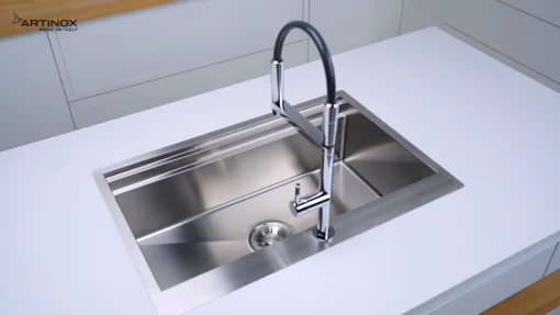 CHẬU RỬA BÁT 1 HỐ ARTINOX TITANIUM NA805T với thiết kế bồn rửa chén inox hiện đại, chậu rửa chén tiện dụng cho mọi gian bếp