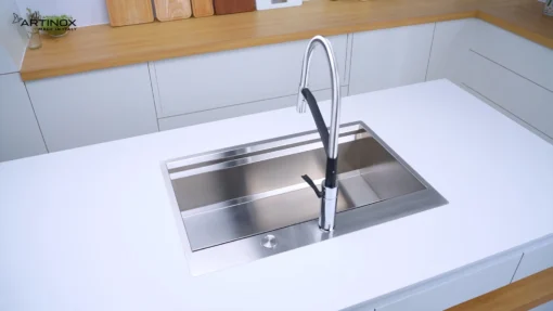 CHẬU RỬA BÁT 1 HỐ ARTINOX MOSE NA808 với thiết kế bồn rửa chén inox hiện đại, chậu rửa chén tiện dụng cho mọi gian bếp