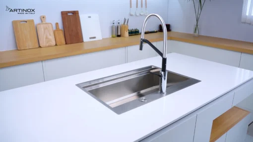 CHẬU RỬA BÁT 1 HỐ ARTINOX MOSE NA808 với thiết kế bồn rửa chén inox hiện đại, chậu rửa chén tiện dụng cho mọi gian bếp