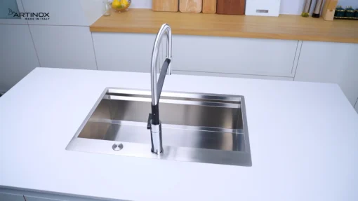 CHẬU RỬA BÁT 1 HỐ ARTINOX MOSE NA808 với thiết kế bồn rửa chén inox hiện đại, chậu rửa chén tiện dụng cho mọi gian bếp