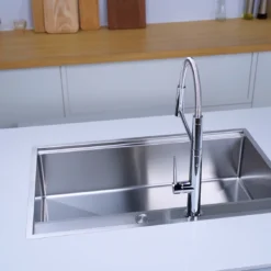 CHẬU RỬA BÁT 1 HỐ ARTINOX NEWGO NA830 với thiết kế bồn rửa chén inox hiện đại, chậu rửa chén tiện dụng cho mọi gian bếp