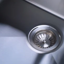 CHẬU RỬA BÁT 1 HỐ ARTINOX NEWGO NA830 kiểu dáng tinh tế, chậu rửa bát inox dễ vệ sinh