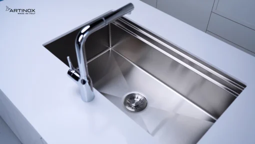 CHẬU RỬA BÁT 1 HỐ ARTINOX TITANIUM NA885U với thiết kế bồn rửa chén inox titanium hiện đại, chậu rửa chén tiện dụng cho mọi gian bếp
