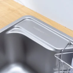 Bồn rửa chén Nobinox Liken NL724D tiết kiệm không gian bếp.