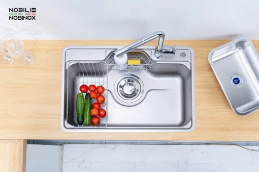 Bồn rửa chén 1 hố Nobinox Liken NL724D dễ dàng lắp đặt.