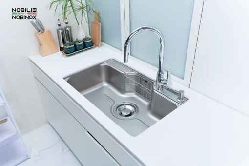 Bồn rửa chén Nobinox Liken NL725D giúp bảo vệ không gian bếp của bạn.