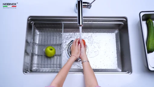 Chậu rửa bát 1 hố Nobinox Lira NJ562D chất liệu inox chống bám bẩn – Bồn rửa chén dễ bảo dưỡng.