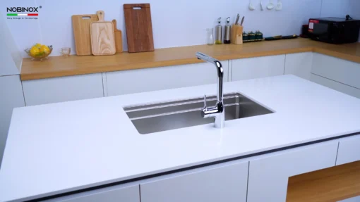 Chậu rửa bát Nobinox Lira NJ562D thiết kế tinh tế, dễ dàng vệ sinh – Bồn rửa chén nhỏ gọn, hiệu quả.