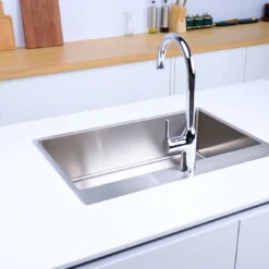 CHẬU RỬA BÁT 1 HỐ TASCA PURA NT675T với thiết kế bồn rửa chén inox hiện đại, chậu rửa chén tiện dụng cho mọi gian bếp