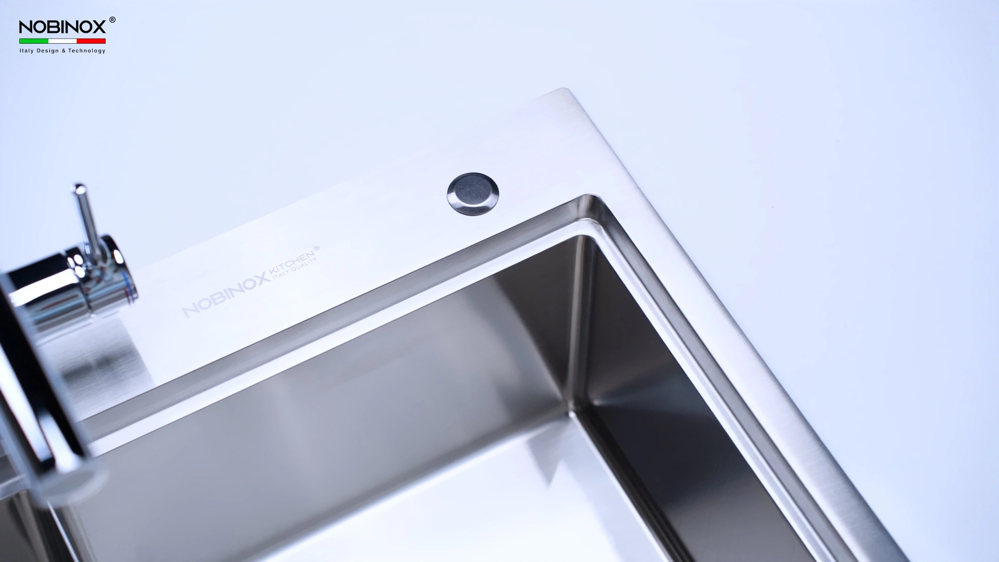 CHẬU RỬA BÁT 2 HỐ NOBINOX LUMIA NJ522 với thiết kế bồn rửa chén inox hiện đại, chậu rửa chén tiện dụng cho mọi gian bếp CHẬU RỬA BÁT 2 HỐ NOBINOX LUMIA NJ522 với thiết kế bồn rửa chén inox hiện đại, chậu rửa chén tiện dụng cho mọi gian bếp