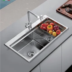 CHẬU RỬA BÁT 2 HỐ NOBINOX LUMIA NJ522 với thiết kế bồn rửa chén inox hiện đại, chậu rửa chén tiện dụng cho mọi gian bếp