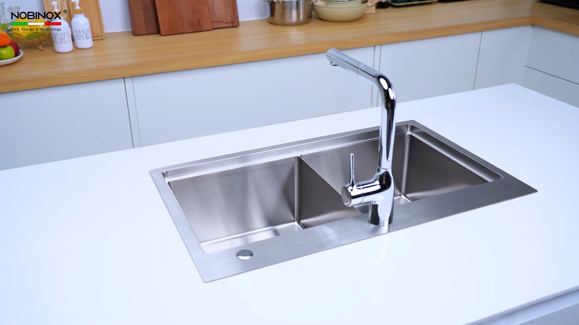 CHẬU RỬA BÁT 2 HỐ NOBINOX LUMIA NJ522 bồn rửa chén rộng rãi, phù hợp không gian bếp gia đình CHẬU RỬA BÁT 2 HỐ NOBINOX LUMIA NJ522 bồn rửa chén rộng rãi, phù hợp không gian bếp gia đình
