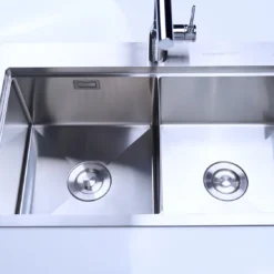 CHẬU RỬA BÁT 2 HỐ NOBINOX LUMIA NJ522 bồn rửa chén rộng rãi, phù hợp không gian bếp gia đình