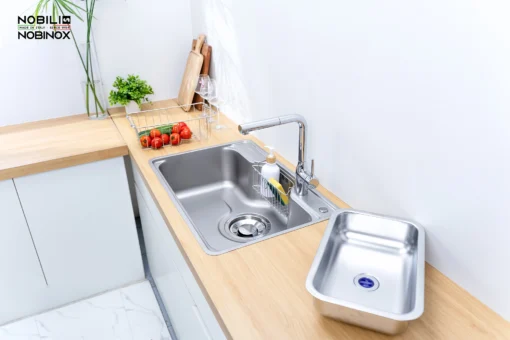 Bồn rửa chén 1 hố Nobinox Liken NL724D sang trọng cho bếp hiện đại.