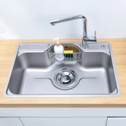 Bồn rửa chén Nobinox Liken NL724D tiết kiệm diện tích bếp.