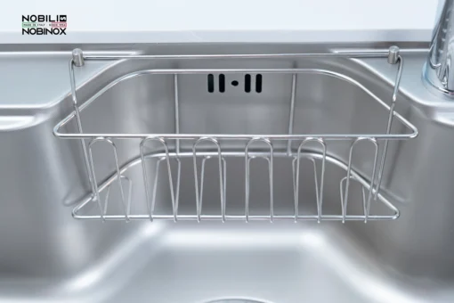 Chậu rửa bát 1 hố Nobinox Liken NL725D có thiết kế tiết kiệm không gian bếp.