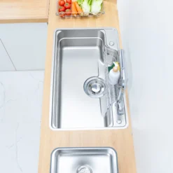 Bồn rửa chén Nobinox Liken NL792D thiết kế bền đẹp, dễ dàng sử dụng hàng ngày.