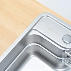 Bồn rửa chén 1 hố Nobinox Liken NL792D thiết kế đẹp mắt, phù hợp mọi không gian.