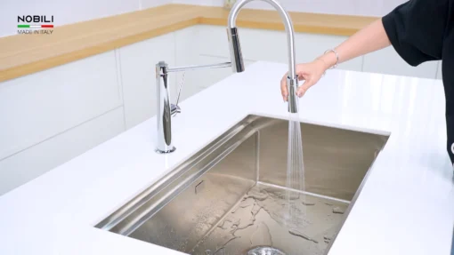 VÒI RỬA BÁT CẦN MỀM NOBILI LEVANTE NB303 vòi nước rửa chén với tính năng tiết kiệm nước, phù hợp cho gia đình