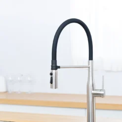 VÒI RỬA BÁT CẦN MỀM NOBINOX ALTO NX550 vòi nước rửa chén thiết kế cần mềm dễ dàng điều chỉnh