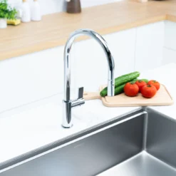 VÒI RỬA BÁT DÂY RÚT NOBILI FLAG NB205 vòi nước rửa chén inox chống gỉ, bền bỉ theo thời gian