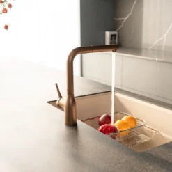 VÒI RỬA BÁT DÂY RÚT NOBILI MANIA NB217B vòi nước rửa chén tiết kiệm nước, thiết kế đẹp mắt