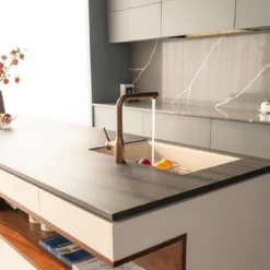 VÒI RỬA BÁT DÂY RÚT NOBILI MANIA NB217B vòi nước rửa chén tiết kiệm nước, thiết kế đẹp mắt