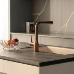 VÒI RỬA BÁT DÂY RÚT NOBILI MANIA NB217B vòi nước rửa chén thiết kế dây rút linh hoạt, dễ dàng điều chỉnh