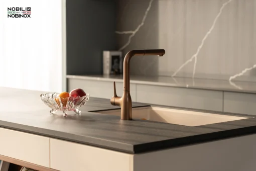 VÒI RỬA BÁT DÂY RÚT NOBILI MANIA NB217B vòi nước rửa chén thiết kế dây rút linh hoạt, dễ dàng điều chỉnh