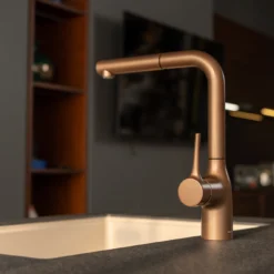 VÒI RỬA BÁT DÂY RÚT NOBILI MANIA NB217B vòi nước rửa chén inox chống gỉ, bền bỉ theo thời gian